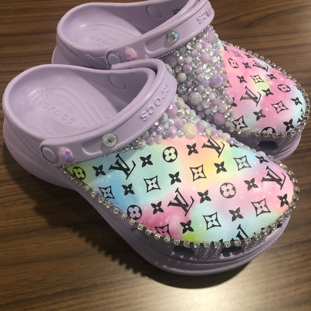 Crocs - Picture 2 of 4